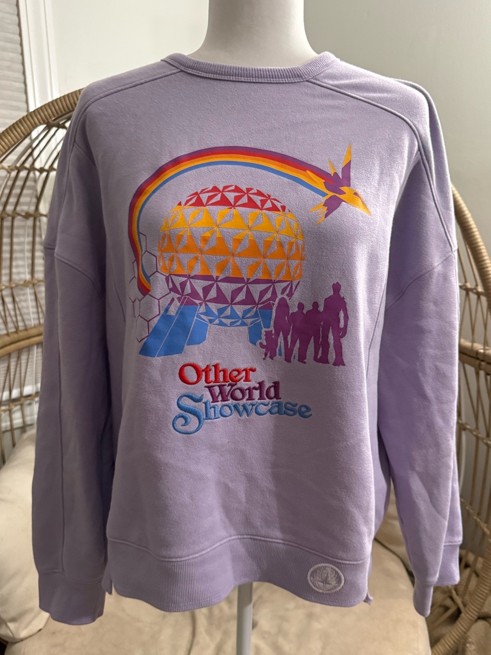 Disney Marvel Guardians Of The Galaxy Other World Showcase Sweatshirt L